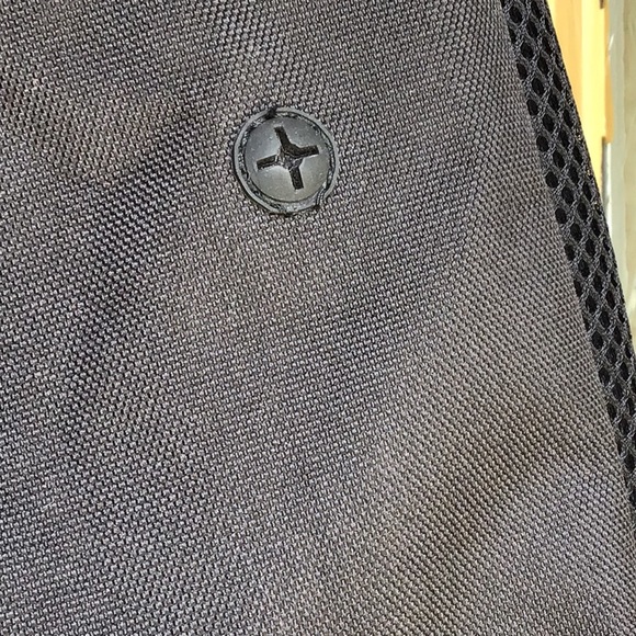 Herschel Backpack Black with Red and White accent (interior) fabric NEVER used - Picture 6 of 9